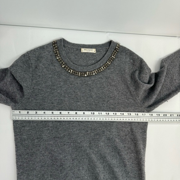 Equipment Femme Sweater Women’s M Gray Pullover Embellished Neck - Picture 10 of 13